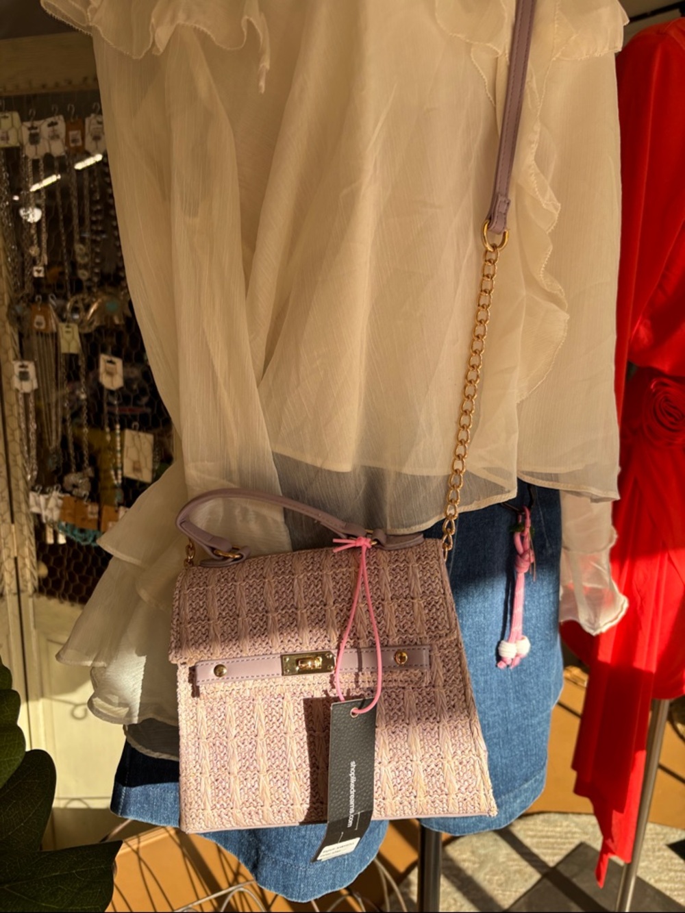 Like dreams Knit-Textured Lilac Crossbody Bag with Gold Chain Strap